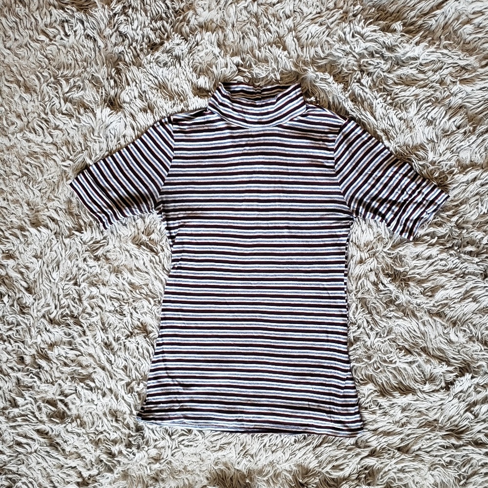 Multi color stripe shirt